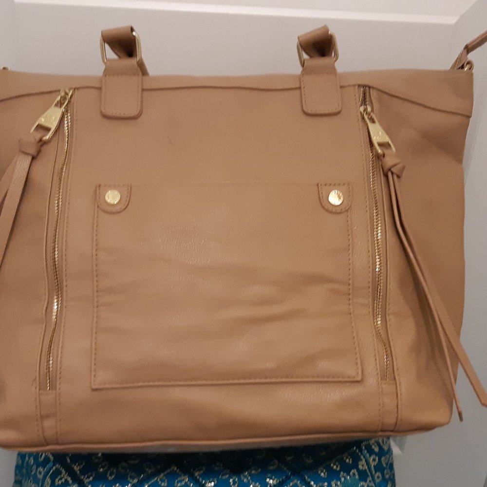 PURSE - Picture 2 of 3